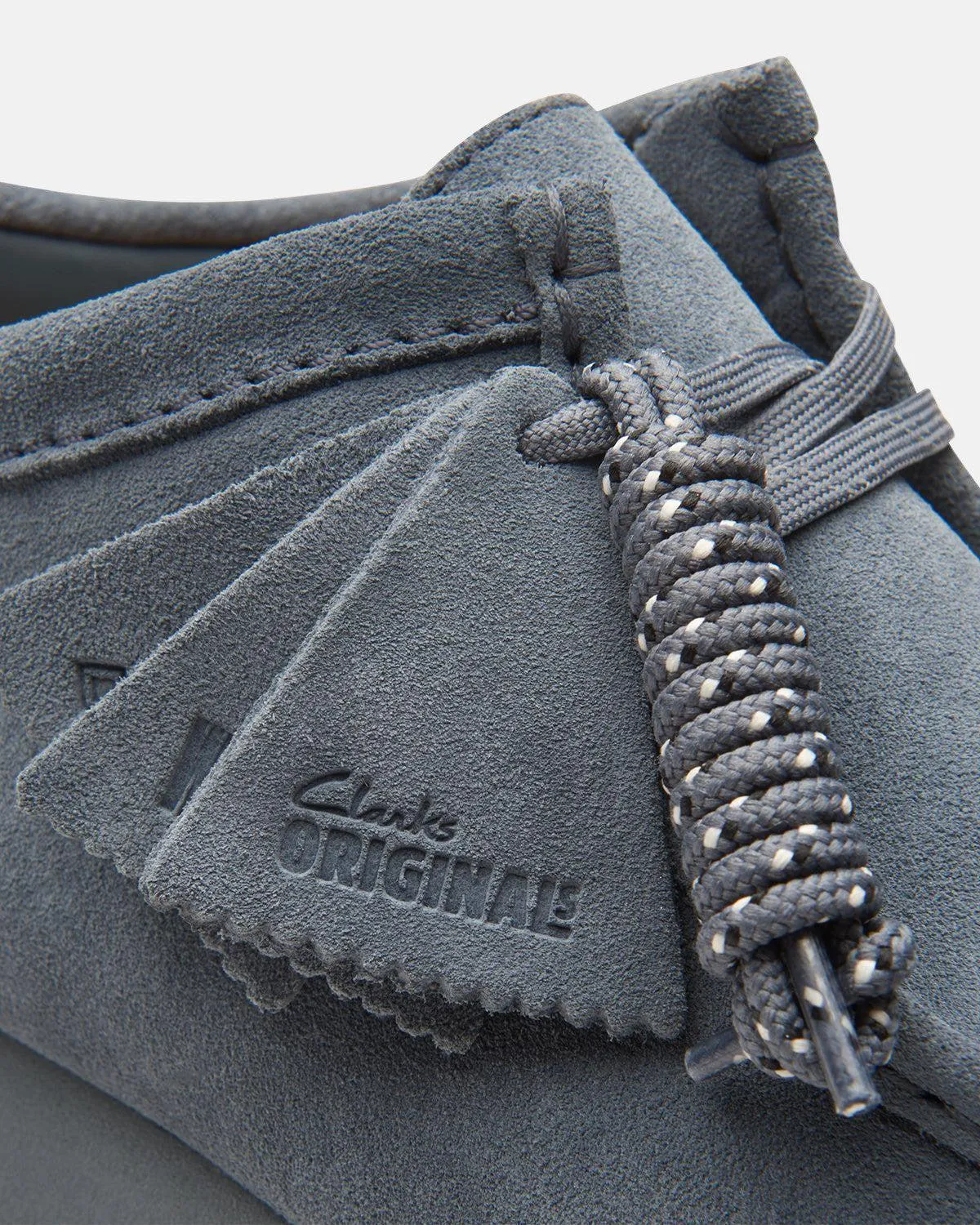 CLARKS ORIGINALS MENS WALLABEE GTX SHOES BLUE GREY SUEDE