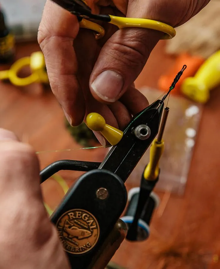 Loon Outdoors Vise Pawn