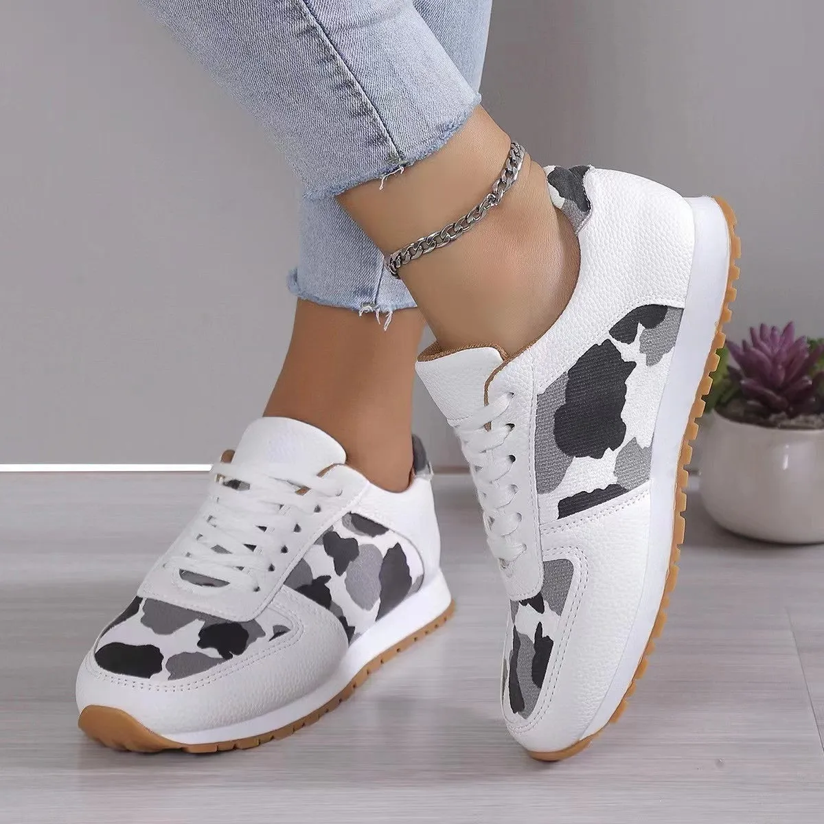 Max Leather Kicks