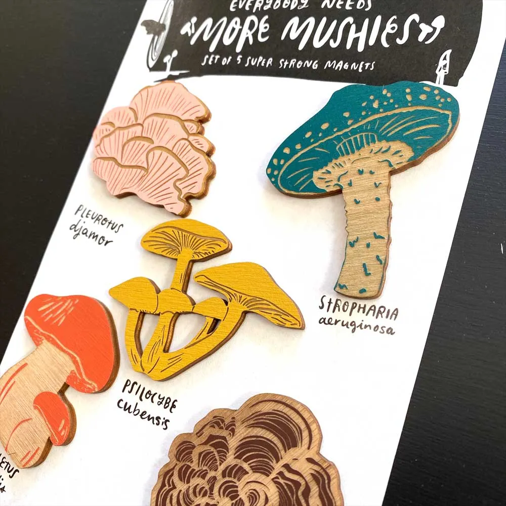 Mushroom Magnets Set