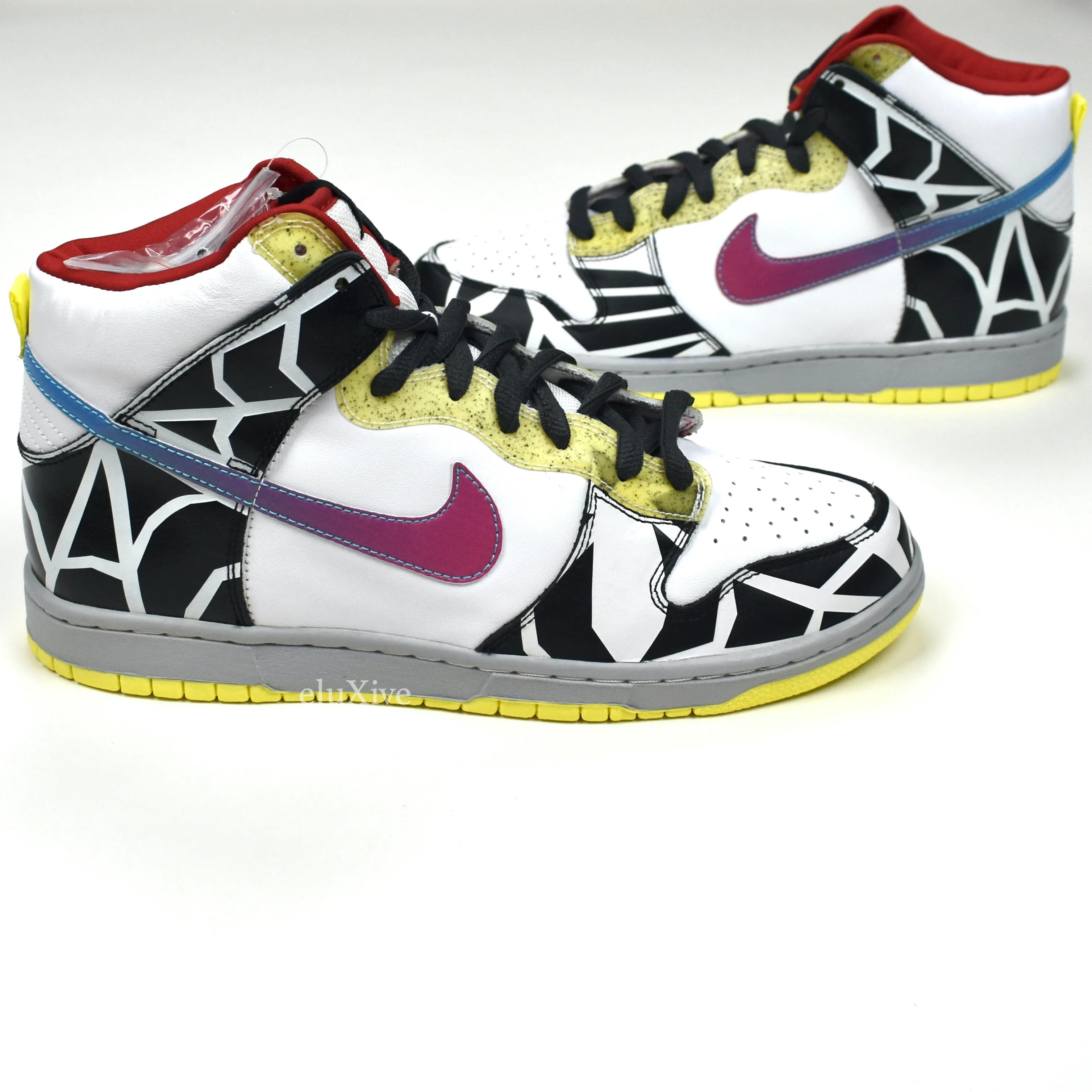 Nike - Dunk High Premium SB 'Thrashin'